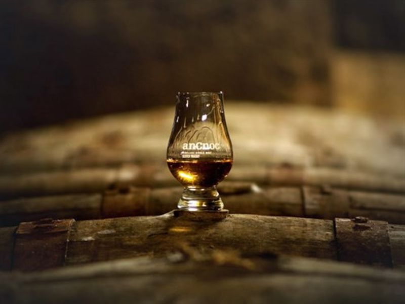 Ancnoc 12 500x375